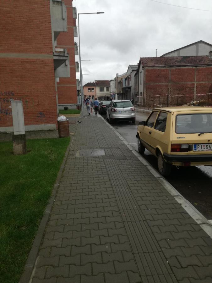 Apartman Gaga Daire Pirot Dış mekan fotoğraf